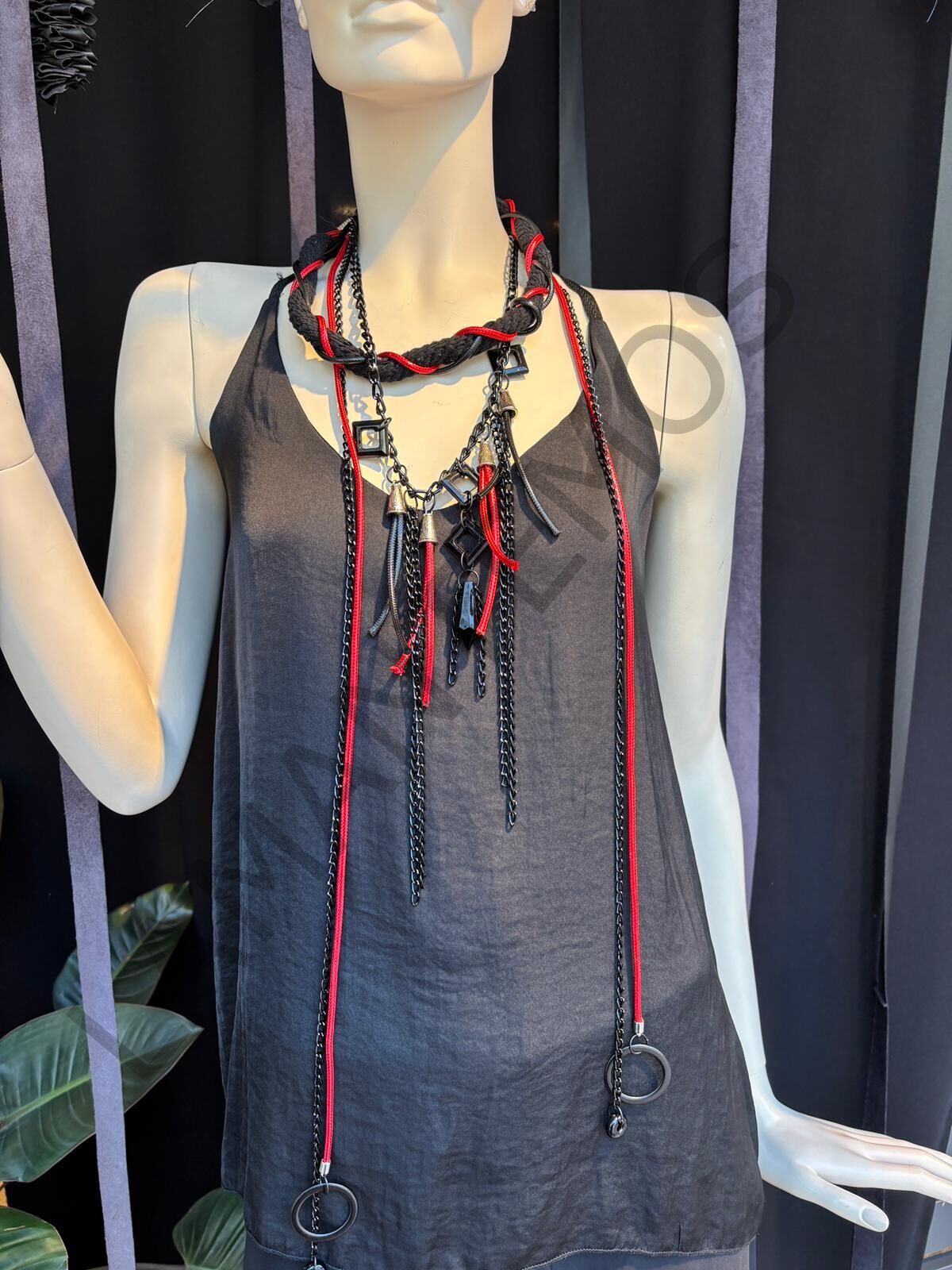 RAZA KOLYE KIRMIZI - STD