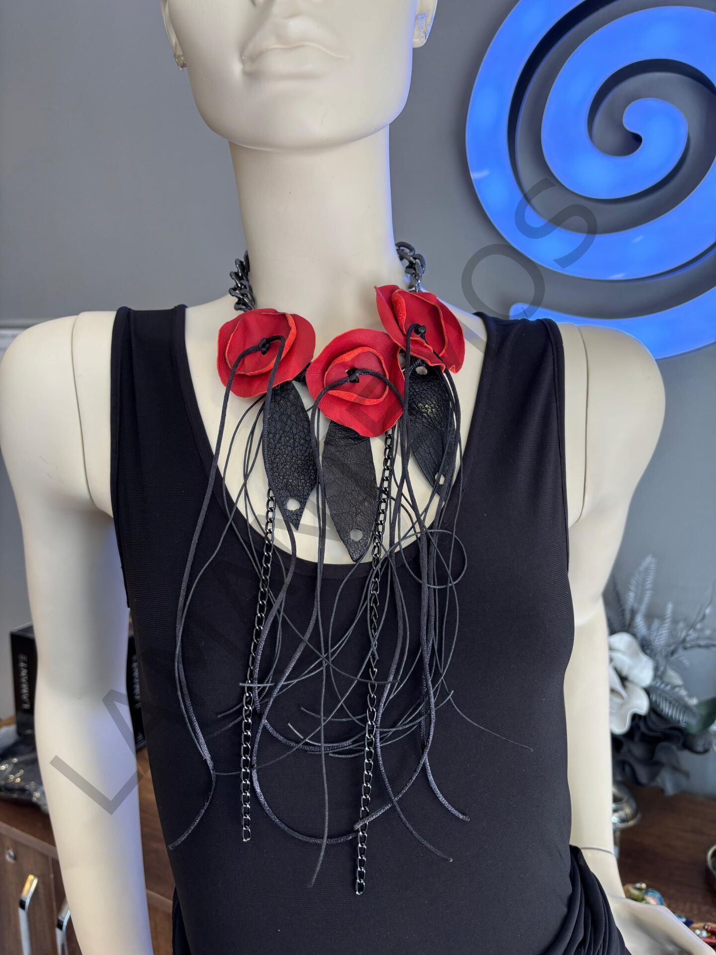 SOPOL KOLYE SİYAH - STD