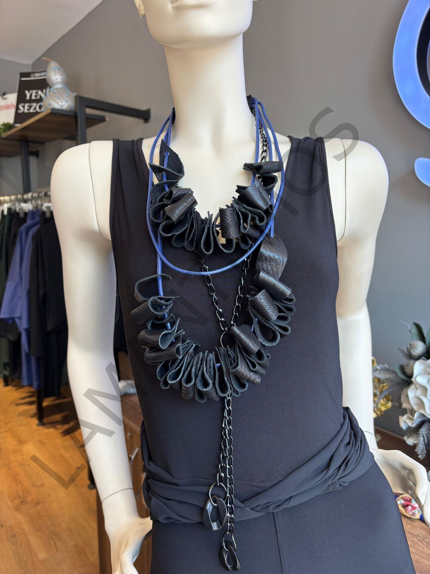 OZPA KOLYE SİYAH - STD