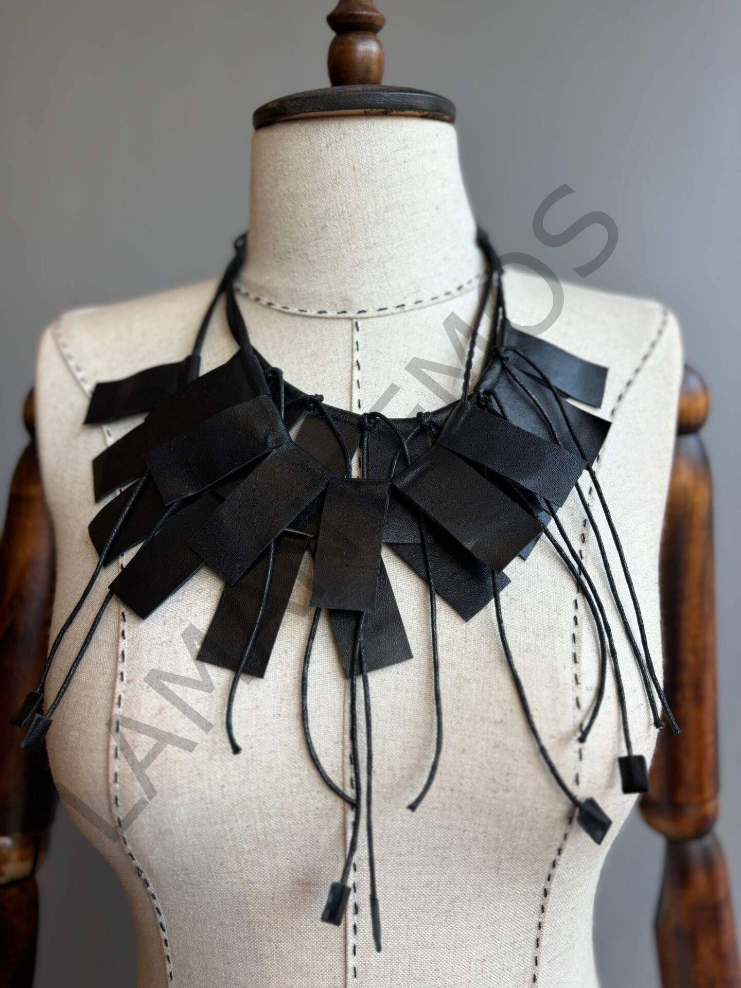 PESY KOLYE KIRMIZI - STD