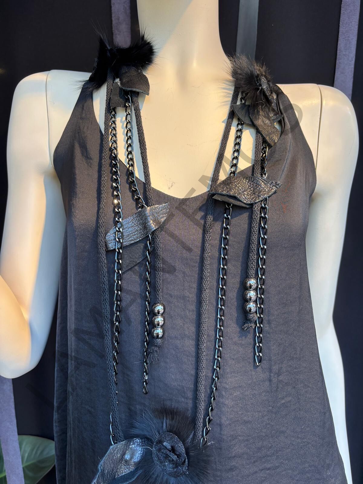 OREL KOLYE SİYAH - STD