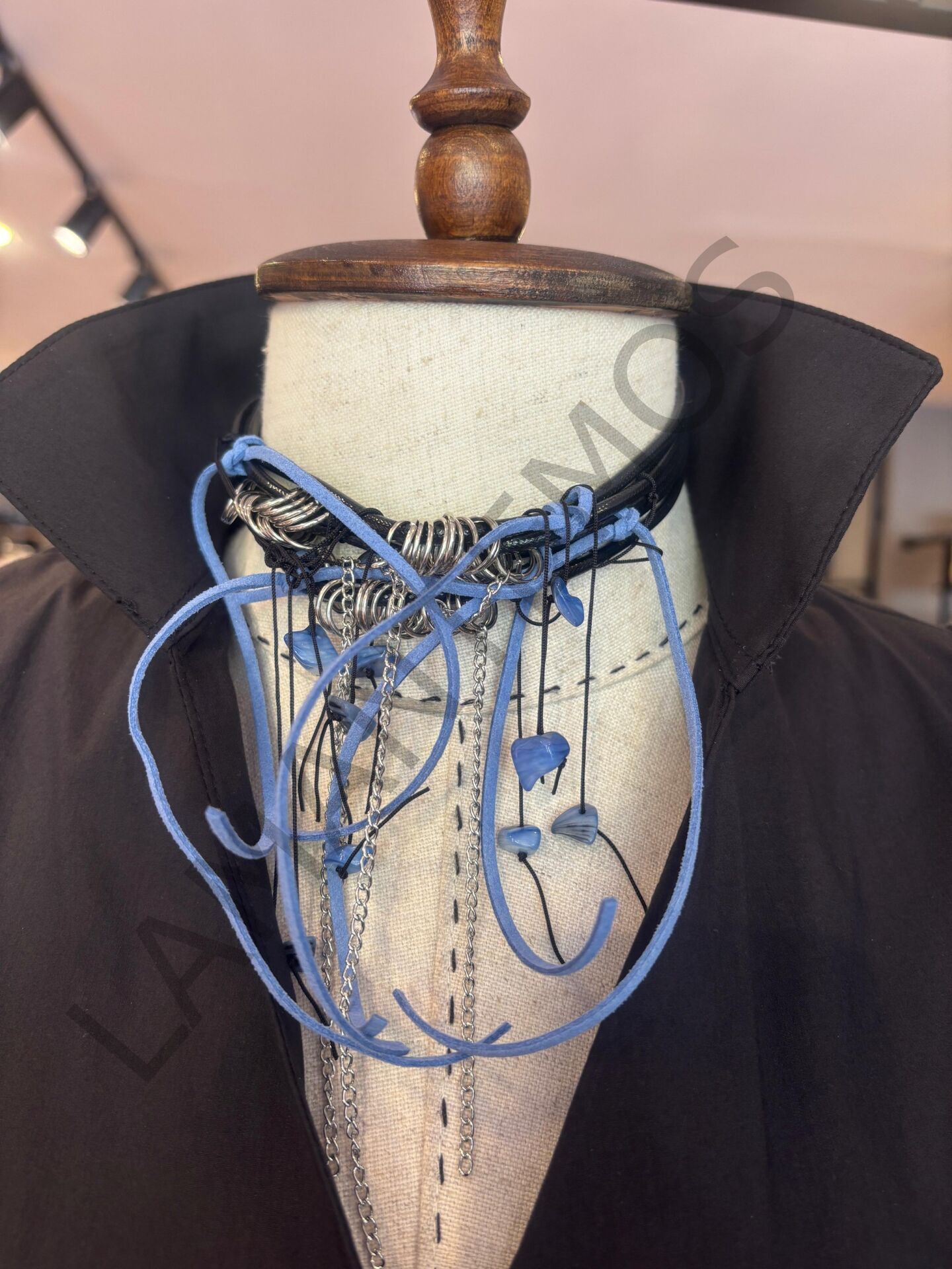 RENU KOLYE SİYAH - STD