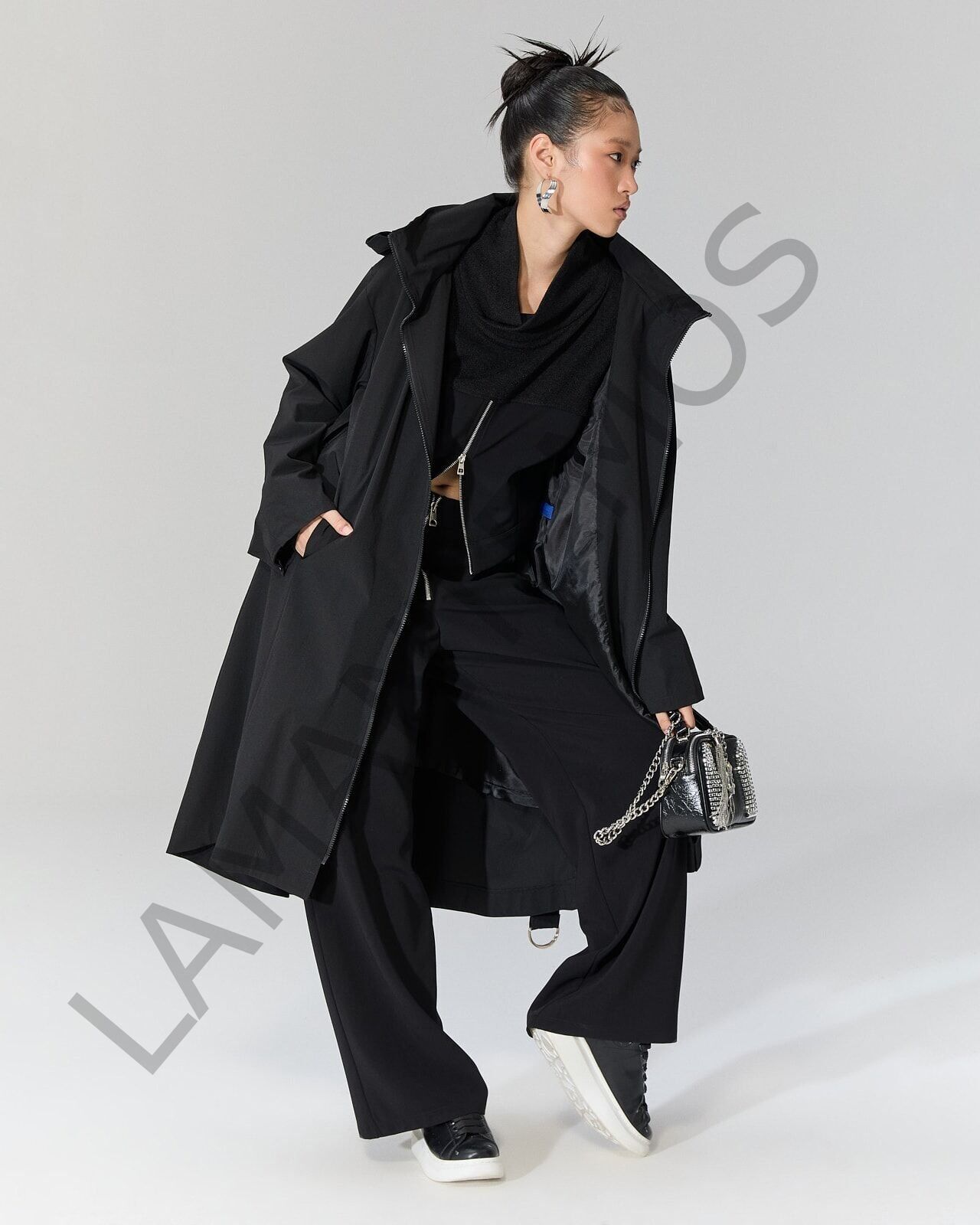 UDSİ TRENÇKOT SİYAH - L