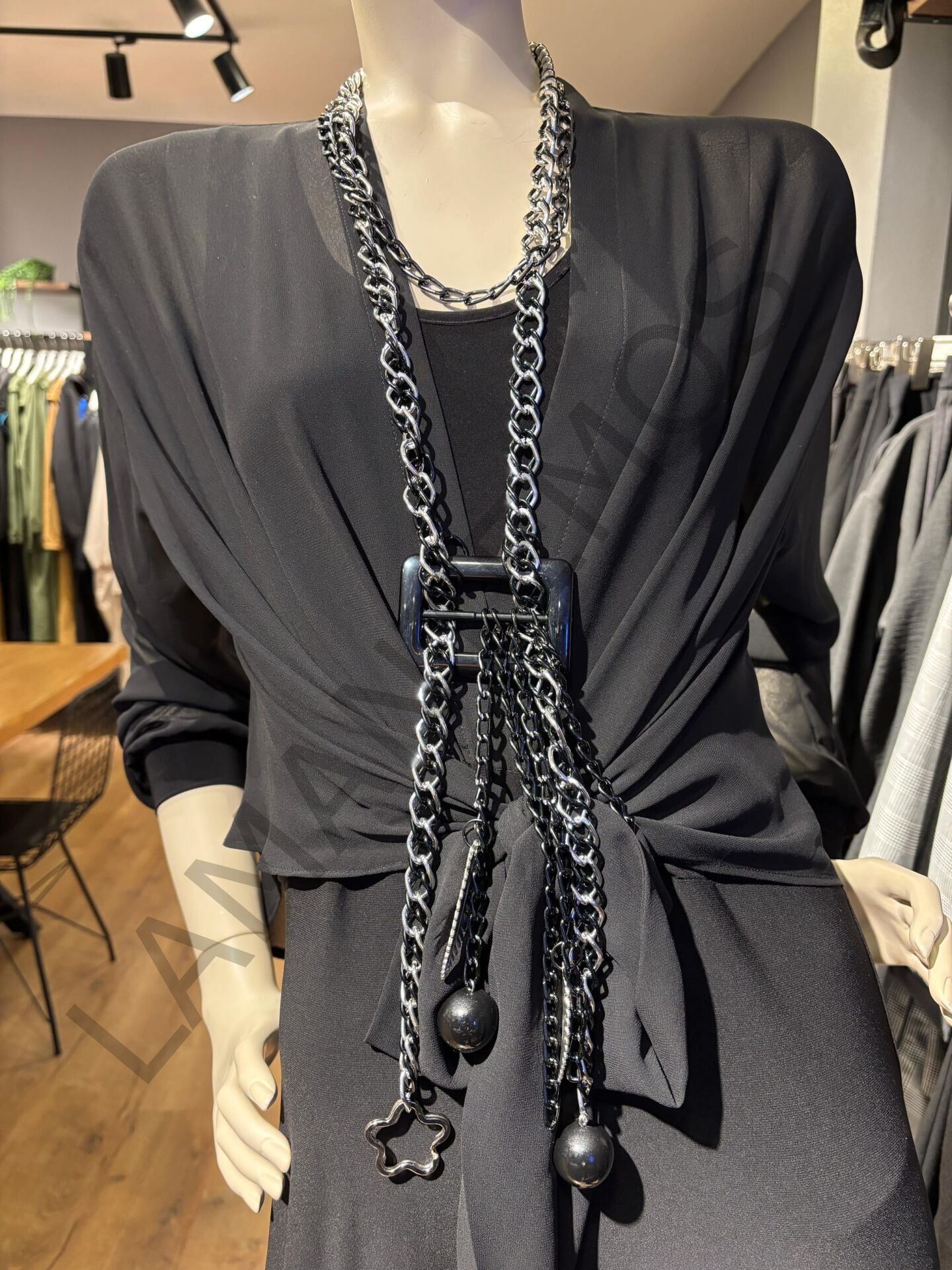 OZDA KOLYE SİYAH - STD